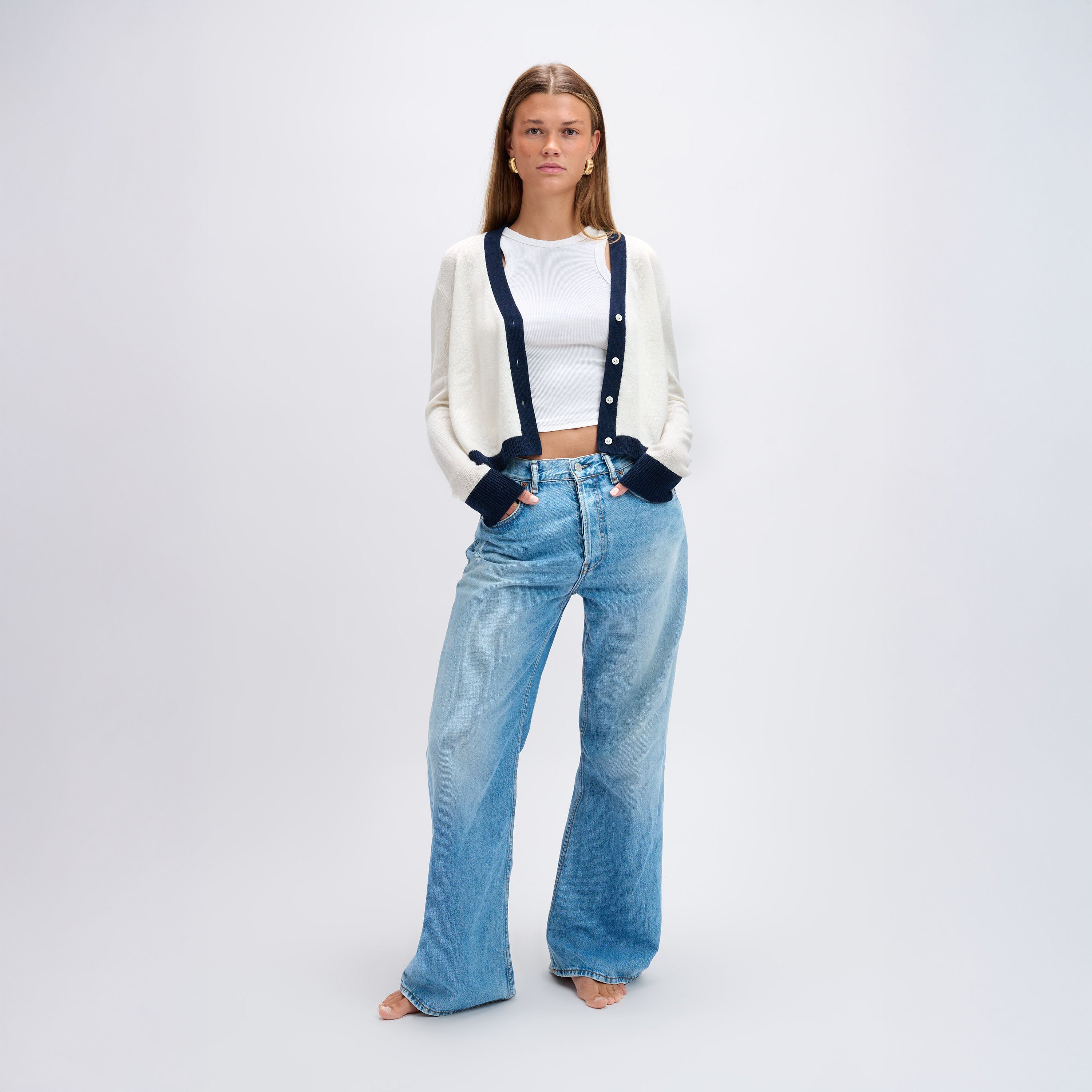 Farbblock-Strickjacke Weiß & Blau